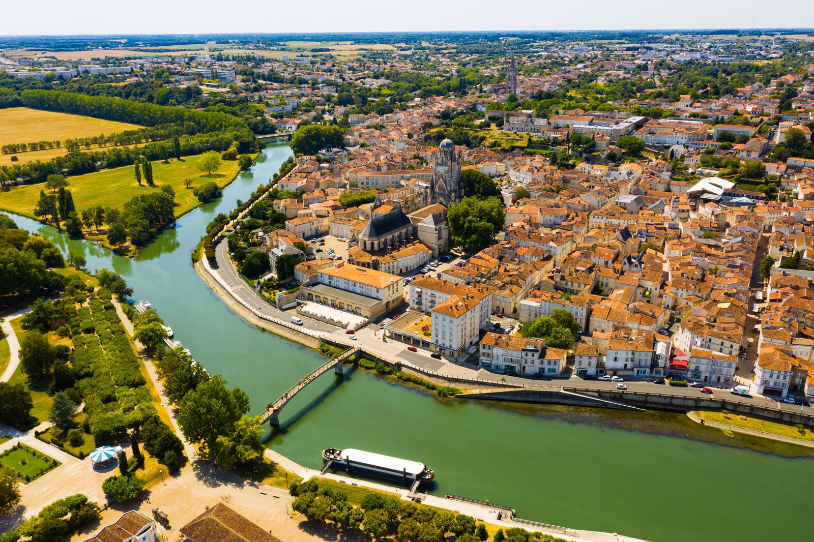 Saintes